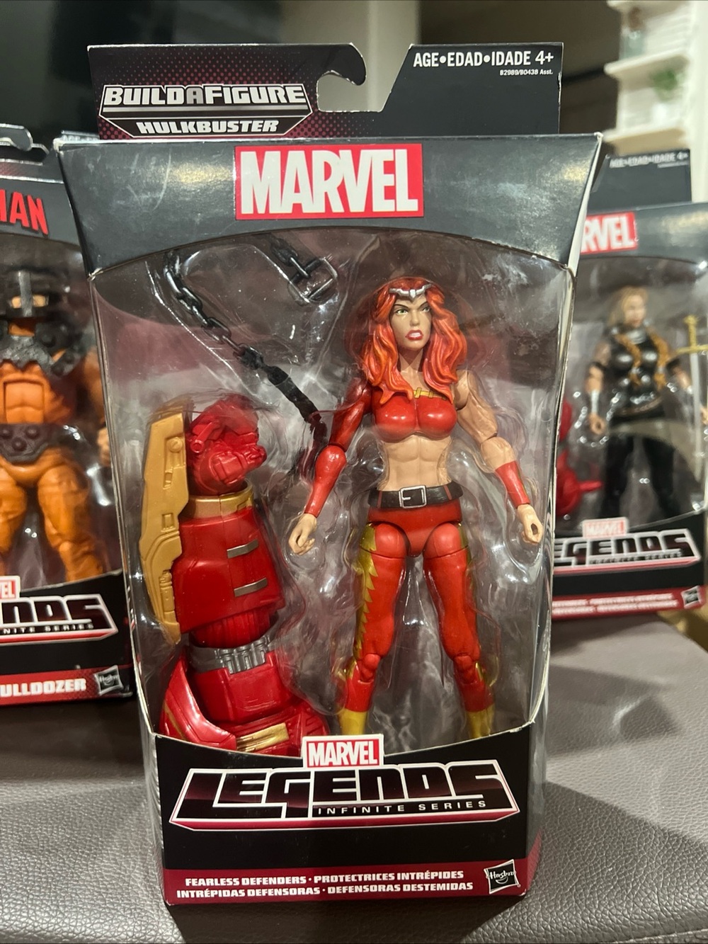 Marvel LegendsInfinite Series Thunda, With Build A Figure Hulkbuster Left Arm
